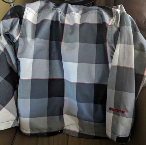 Winter Jacket - Picture 2 of 5